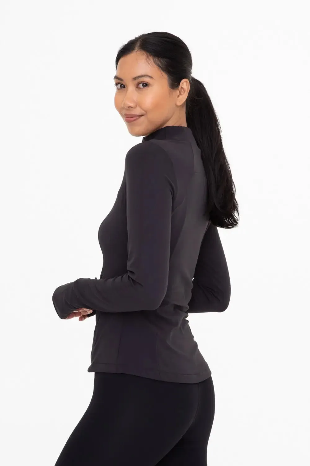 Mono B Fleece-Lined Slim Fit Active Jacket – Warmth, Style & Performance for Cold-Weather Workouts and Layering