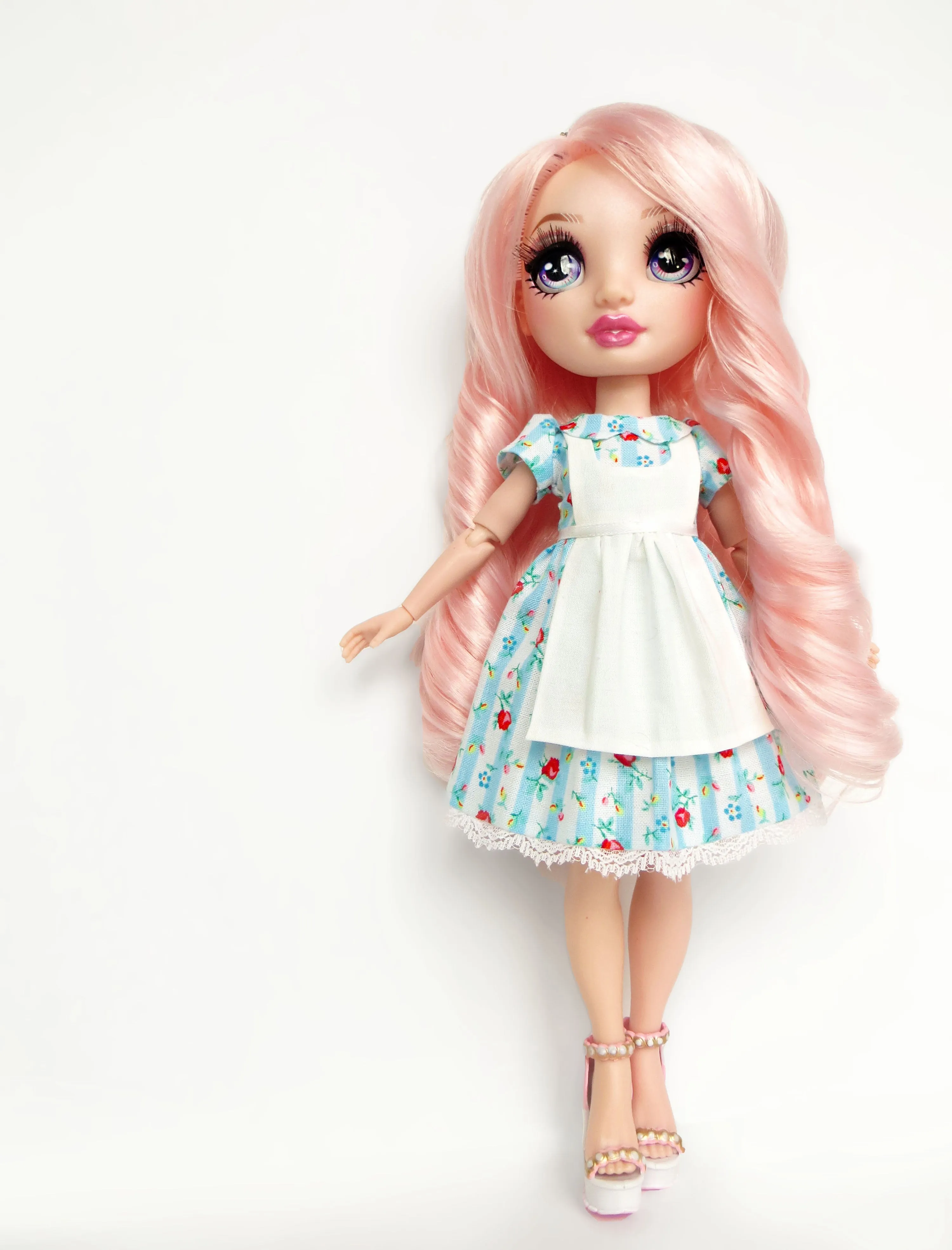 PC Looking Glass Lolita 11" Fashion Doll - Wonderland Alice Dress and apron/pinafore outfit - Downloadable RAD Doll Clothes PDF Sewing Pattern